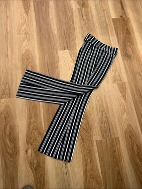 Insight Navy and White Striped Trousers with Light Blue Accents size 6
